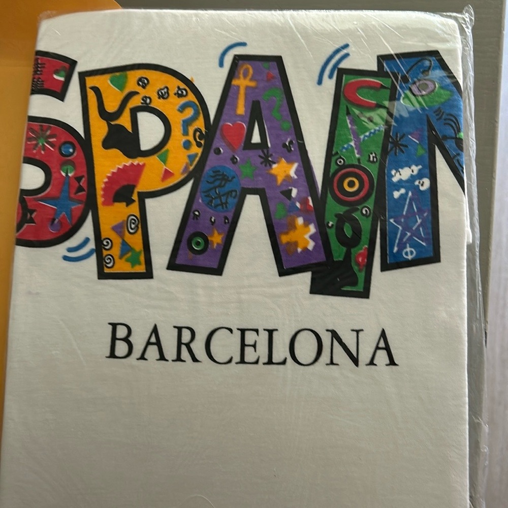 NEW Spain Barcelona 100% Cotton T-shirt